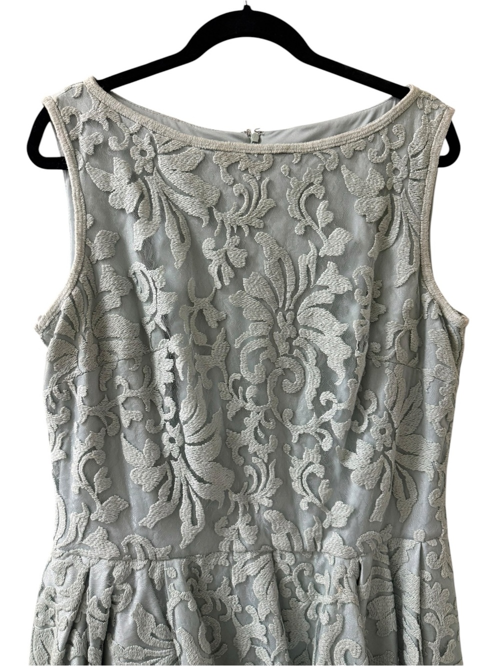 Tadashi Shoji Light Sage Green Lace Peplum Cocktail Dress - Picture 2 of 4